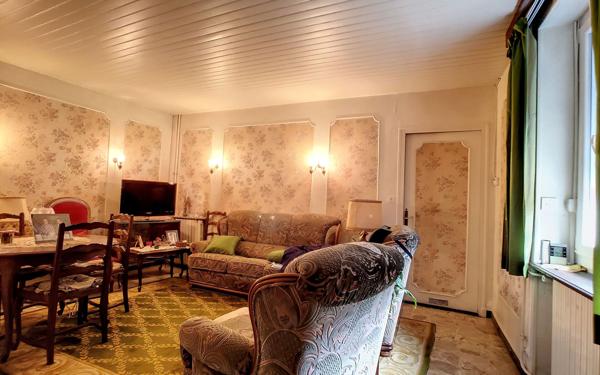 Maison à vendre    2 pièces •  Ruffey-lès-Echirey