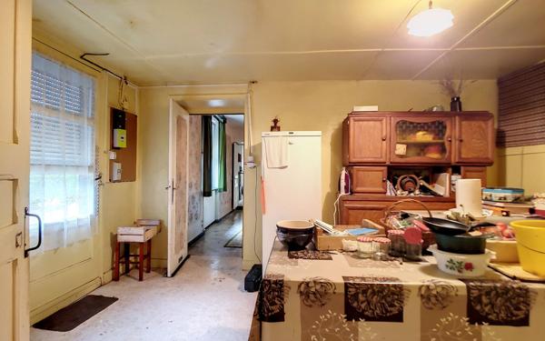 Maison à vendre    2 pièces •  Ruffey-lès-Echirey