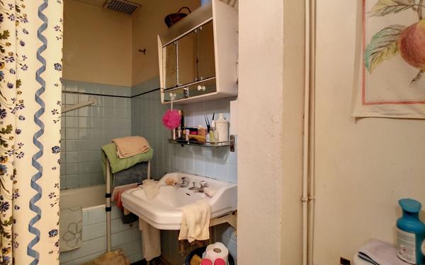 Maison à vendre    2 pièces •  Ruffey-lès-Echirey