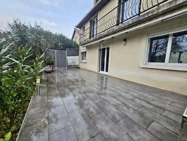 Maison Tremblay En France - 125 m2 - Sous-sol Total - Secteur recherché