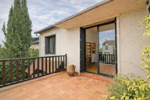 Antony Mairie - Belle maison familiale indépendante avec écrin de verdure sans vis-à-vis