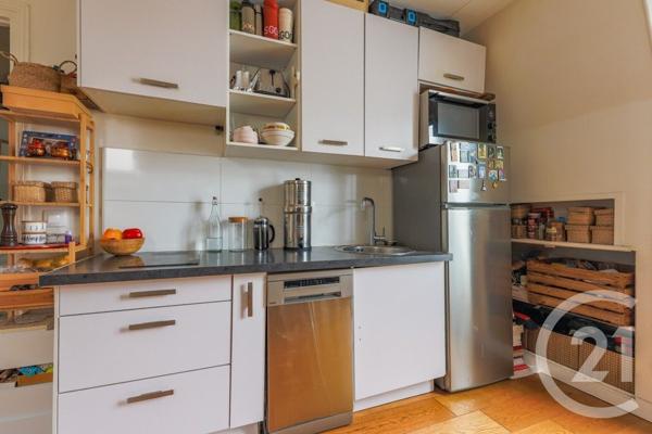 Appartement F2 à vendre  2 pièces - 35,77 m2 PARIS - 75008