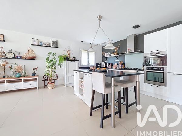 Maison à vendre 4 pièces 111 m² Manduel