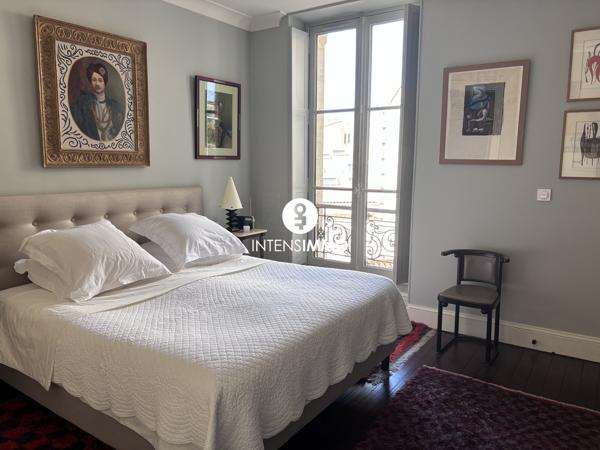 Appartement 4 pièces - 126m² - Bordeaux - Jardin Public 840 000 € f t