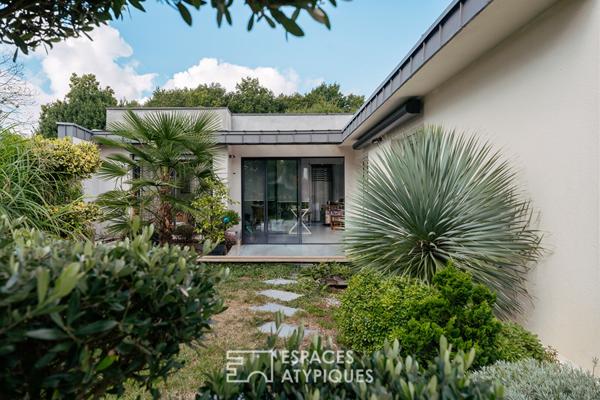 Maison contemporaine de plain-pied en coeur de bourg