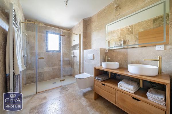 Maison à vendre 5 pièces 141m² Carpentras (84200)