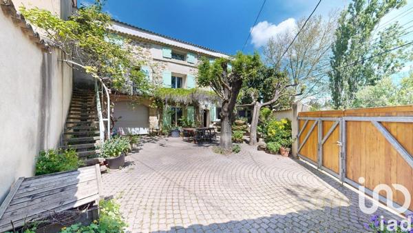 Maison à vendre 10 pièces 252 m² Bédarrides