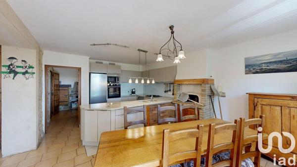 Maison à vendre 10 pièces 252 m² Bédarrides
