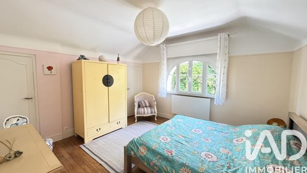 Maison à vendre 6 pièces 165,93 m² Vaux-le-Pénil