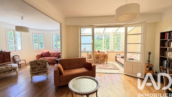 Maison à vendre 6 pièces 165,93 m² Vaux-le-Pénil