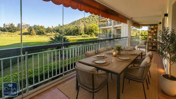 Appartement à vendre 3 pièces 75m² Mandelieu-la-Napoule (06210)