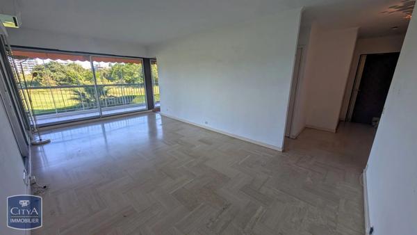 Appartement à vendre 3 pièces 75m² Mandelieu-la-Napoule (06210)