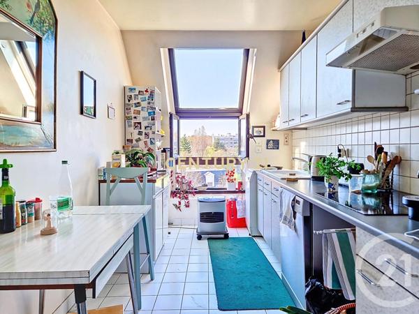 Appartement F3 à vendre  5 pièces - 111,30 m2 BOURG LA REINE - 92