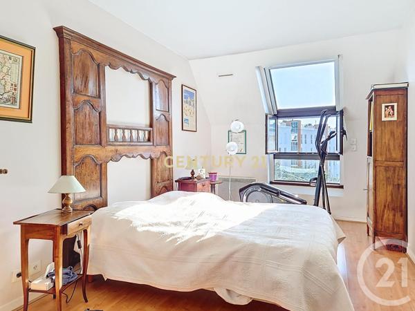 Appartement F3 à vendre  5 pièces - 111,30 m2 BOURG LA REINE - 92