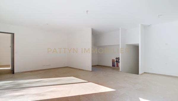 Toussieux (01600) Maison moderne et neuve de 4 chambres sur son terrain de 600 m²