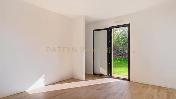 Toussieux (01600) Maison moderne et neuve de 4 chambres sur son terrain de 600 m²