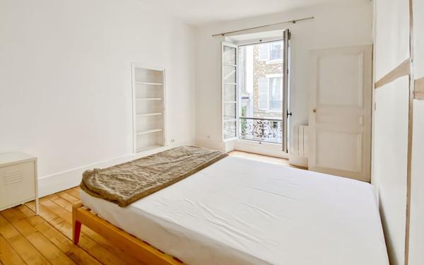 Appartement à vendre    3 pièces • 82,50 m2 Versailles
