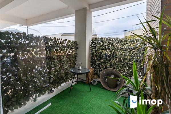 Jolie 2 chambres avec parking et balcon