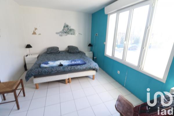 Immeuble à vendre 300 m² Montguyon