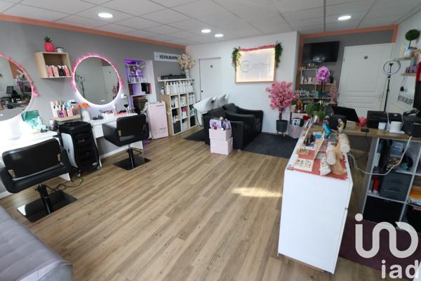 Immeuble à vendre 300 m² Montguyon