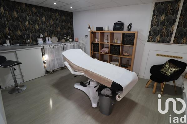 Immeuble à vendre 300 m² Montguyon