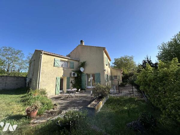 Propriété 3 habitations - hangars Terrain 3.8 Ha