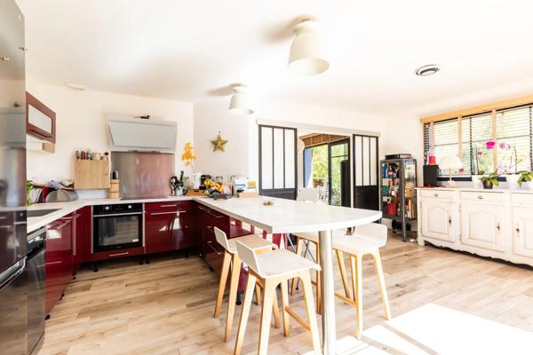 Maison à vendre 5 pièces SAINT JEAN D'ILLAC (33)