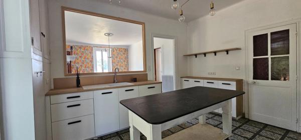 MAISON DE MAITRE PROCHE DE PEYREHORADE (40) - 21896 M2 DE TERRAIN