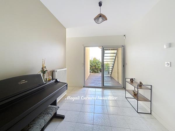 Montfort-sur-Meu (35160) Maison d'architecte 8 p - 259 m² - Magnifique vue panoramique - Montfort sur Meu (35160) - 25 min Rennes gare