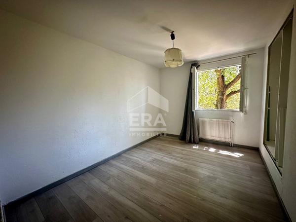 A VENDRE 13790 CHATEAUNEUF-LE-ROUGE MAISON DE TYPE 5 DE 108M2 SUR 1500M2 DE TERRAIN AVEC PISCINE ET ATELIER