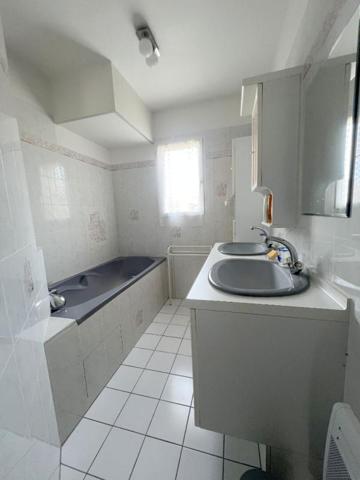 Maison - Coulaines - 10 pièce(s) - 162 m²