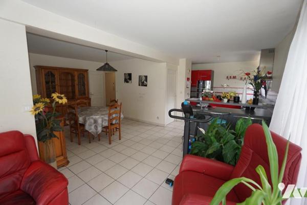 APPARTEMENT de type 3, résidence LES VILLAS D HENRIVILLE, terrasse, stationnement et cave