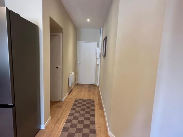 T3 lumineux entièrement rénové de 66m² au 3? étage