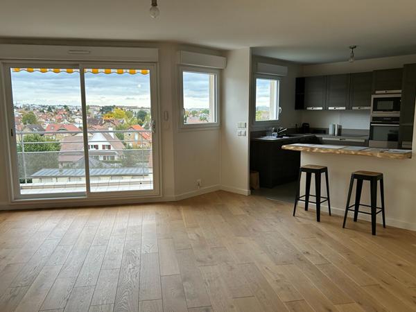 Appartement ERMONT- 5 pièces - 95.89 m2
