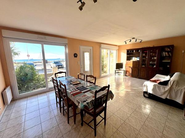 Maison Fos Sur Mer 6 pièces 2 garages face à la mer