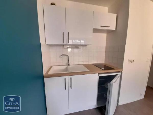 Appartement à louer 1 pièce 22.89m² Tours (37000)