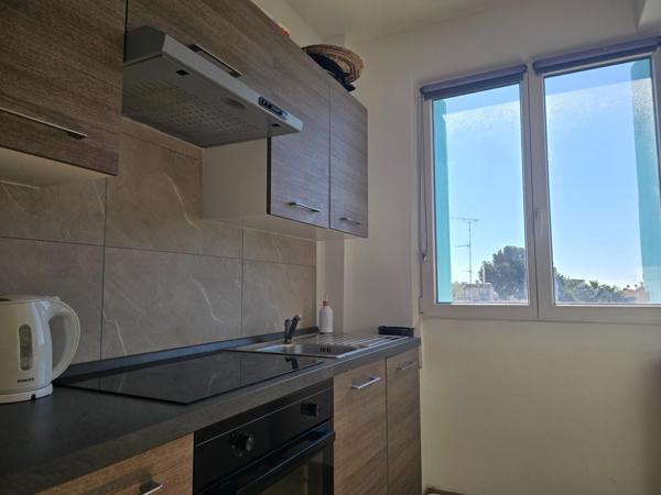 Bouches du Loup Studio avec terrasse