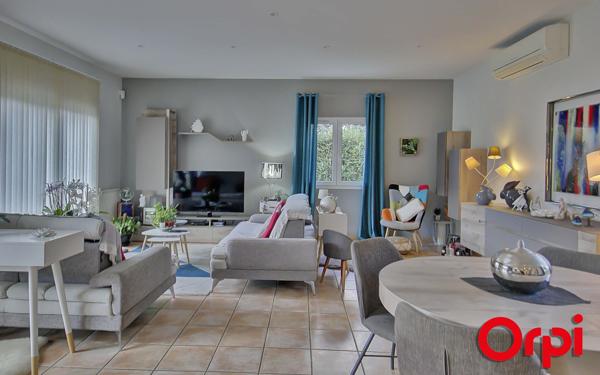 Maison à vendre    6 pièces •  Bourgoin-Jallieu