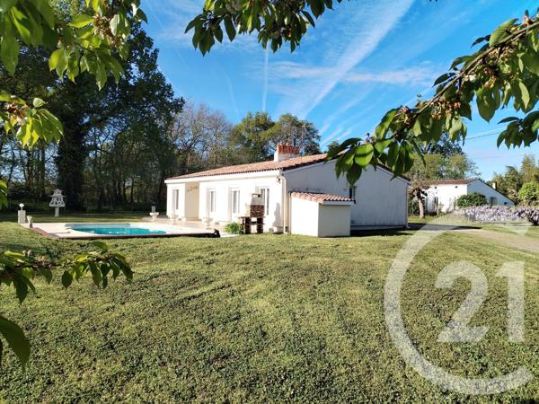Maison à vendre  5 pièces - 137 m 2   BARSAC  - 33