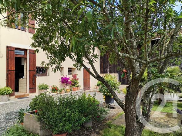 Maison à vendre  5 pièces - 137 m 2   BARSAC  - 33