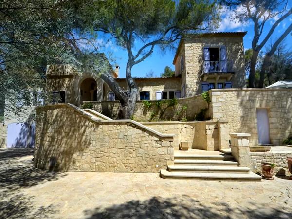 Maison à vendre à Beaucaire (30300) - Gard