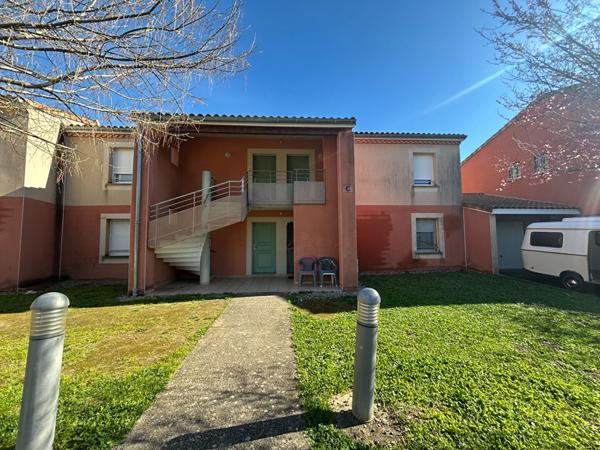 Appartement avec jardin et parking vendu loué