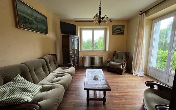 Maison à vendre    5 pièces • 150,53 m2 Spézet