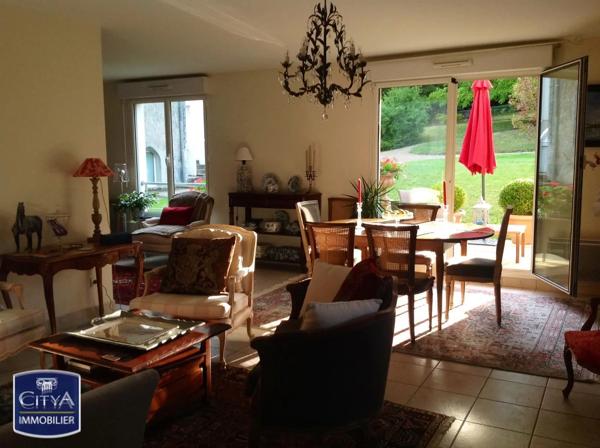 Appartement à vendre 4 pièces 95m² Saint-Cyr-sur-Loire (37540)