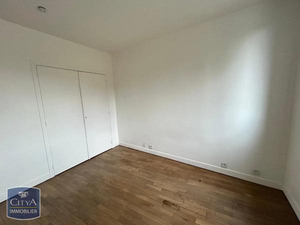 Appartement à louer 2 pièces 53.3m² Charleville-Mézières (08000)
