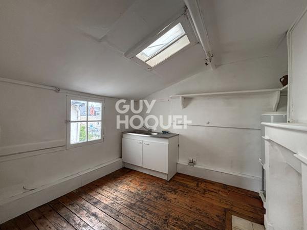 Maison - TOURS - BLANQUI - 9 PIECES -189m²