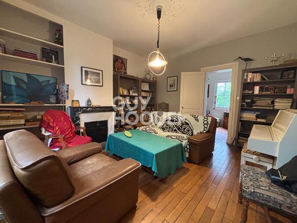 Maison - TOURS - BLANQUI - 9 PIECES -189m²