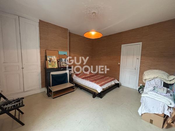 Maison - TOURS - BLANQUI - 9 PIECES -189m²