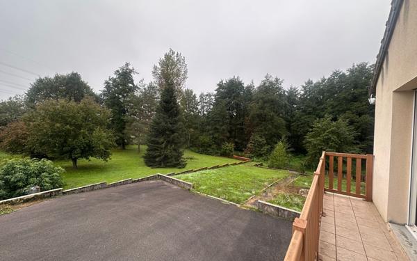 Maison à vendre    6 pièces •  Écuisses