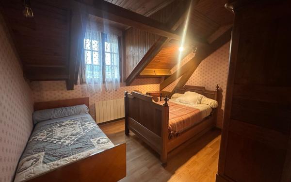 Maison à vendre    6 pièces •  Écuisses